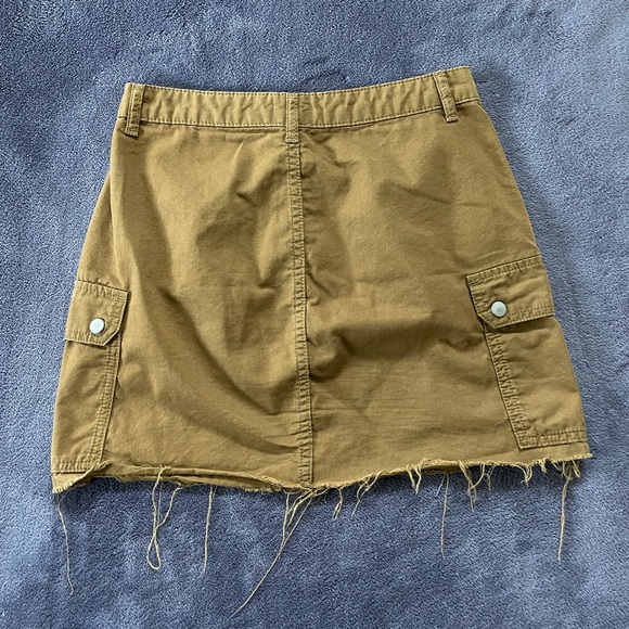 BDG Tan Mini Skirt - Picture 2 of 4